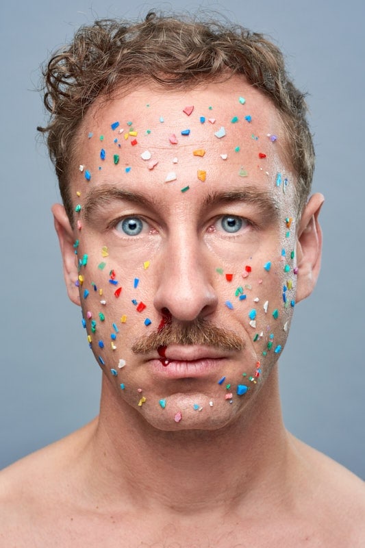 Heiko Kotelett for Ocean. Now. – ‘In Your Face’ Ocean Now, In Your Face, Projekt, Berlin, Swaantje Güntzel, Mikroplastik, Microplastics, Saskia Uppenkamp, portrait, kampagne, verbot, heiko kotelett, dj, producer, kotelett&zadak, techno, electronic music