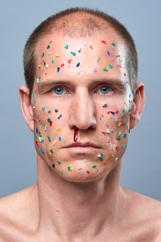 Tom Sietas for Ocean. Now. – ‘In Your Face’ Ocean Now, In Your Face, Projekt, Berlin, Swaantje Güntzel, Mikroplastik, Microplastics, Saskia Uppenkamp, portrait, kampagne, verbot, tom sietas, apnoe, freediver, tauchen, champion, worldrecord
