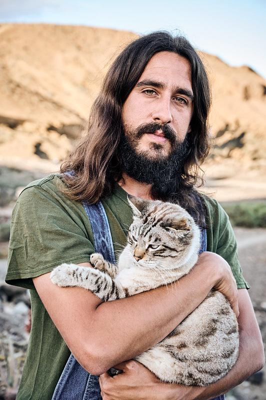 So Many Ways; Vanlife; 2022; Portugal; Teneriffa; travel; lifestyle; van; camper; lebensgeschichten; life stories; Saskia Uppenkamp; Portrait; Fotograf; Fotografin; Berlin; Friedrichshain; Studio; On Location; Reportage