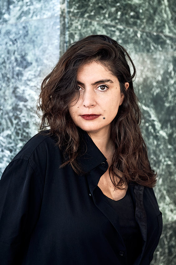 Businessfotos und Unternehmensfotografie: Portrait von Rosa Barba