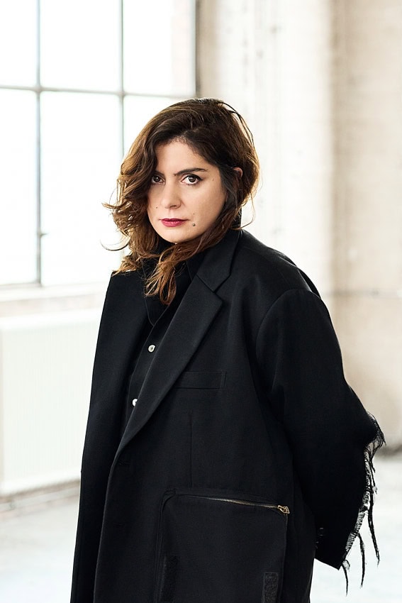 Saskia Uppenkamp | Stills & Motion – Rosa Barba Künstlerportrait, Portrait, PR, Artistportrait, Rosa Barba